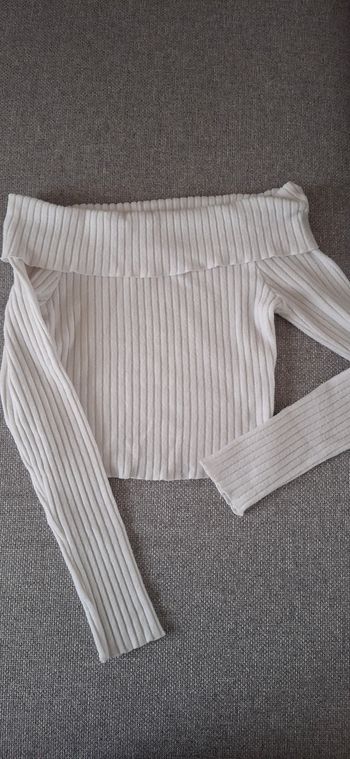 Pull épaules dénudées