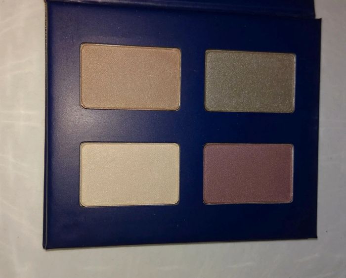 Palette de Maquillage Yeux "Lune Étoilée Scintillante" - Rose La Lune - photo numéro 2