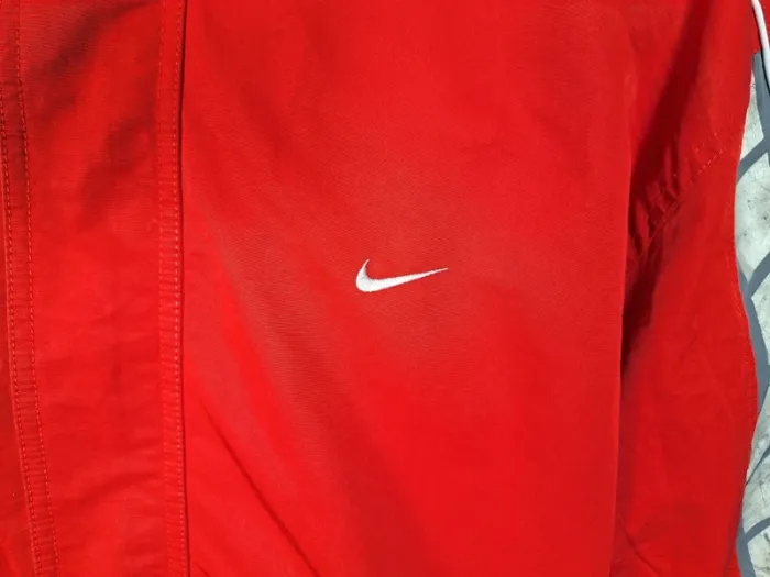 Blouson vintage nike homme rouge taille 2XL brodé (254) - photo numéro 3