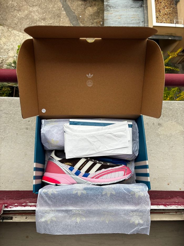 Adidas x Bad Bunny Adizero SL 72 Brown/Clear Pink/Hazy Rose - Taille 44 2/3 - Neuves - photo numéro 10