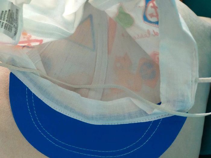 Casquette enfant blanche & bleue – Motifs chat & panneaux - photo numéro 6