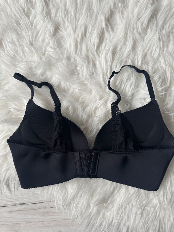 Soutien gorge noir 95 C - photo numéro 2