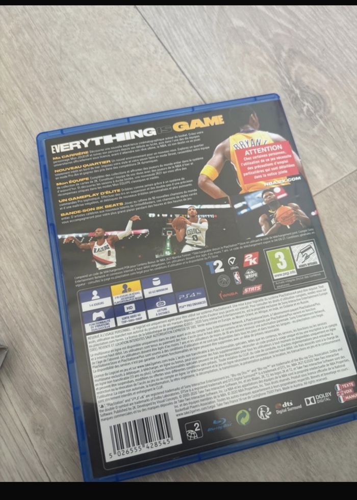 Jeu ps4 - photo numéro 3