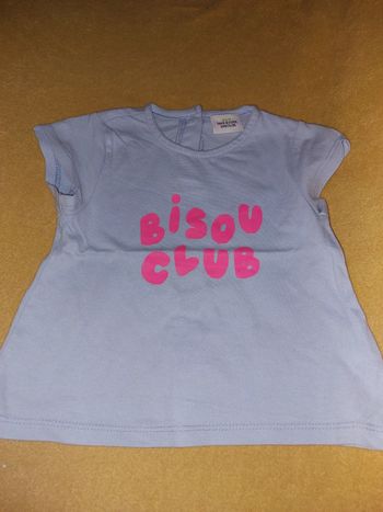 T shirt tape à l'œil