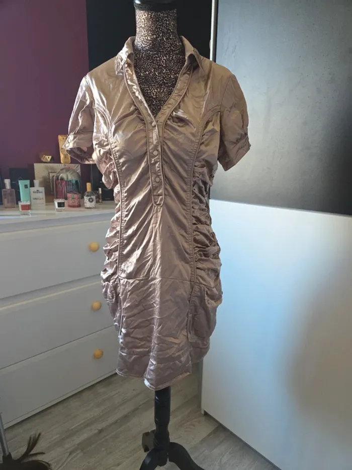 Robe manche courte de chez Jennyfer en taille L