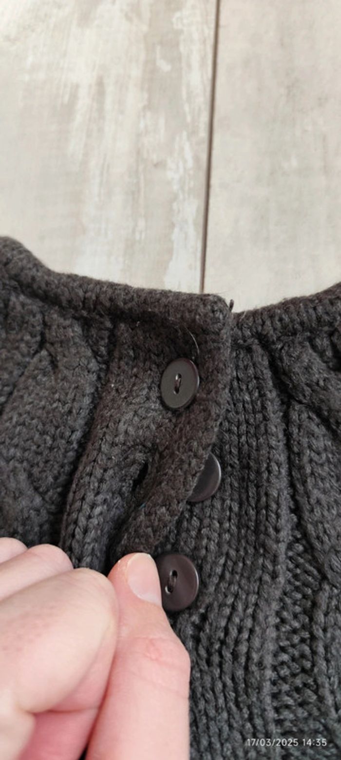 Pull marron sans manches Kidkanaï T4A - photo numéro 3