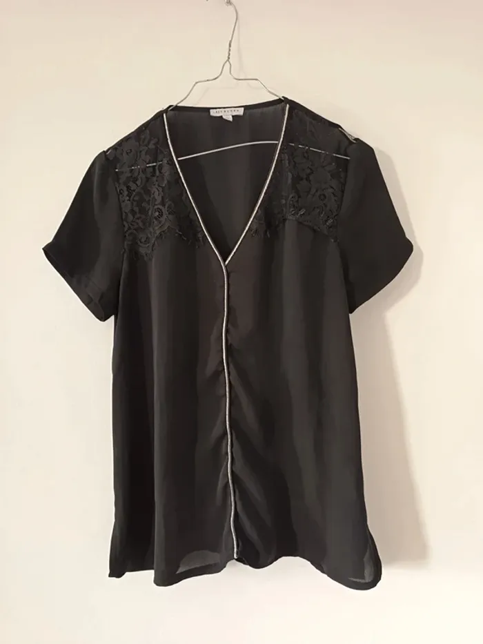 Top haut t-shirt blouse manches courtes noir et doré col en V Lady Blush taille S 36
