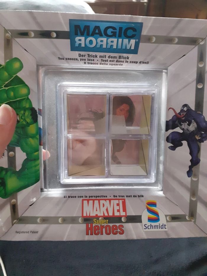 Marvel magic mirror '' elektra' - photo numéro 2