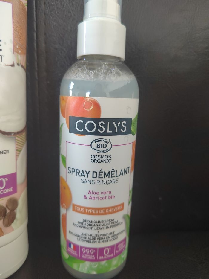 Routine démêlant spray et crème coslys vegan - photo numéro 2