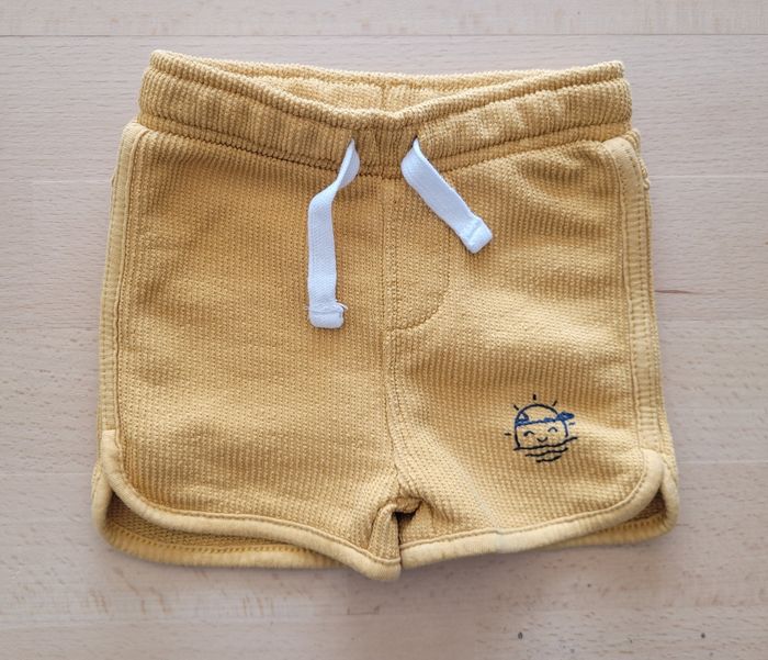Short 3 mois