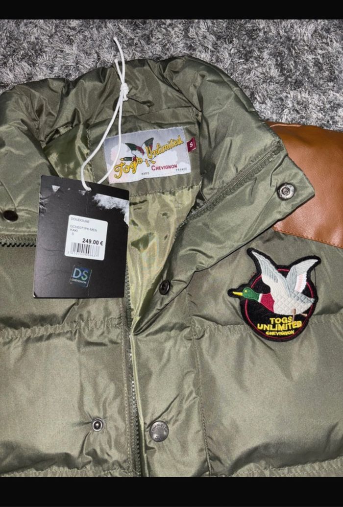 Veste doudoune Chevignon kaki / Taille S / neuve, avec manches amovibles - photo numéro 3