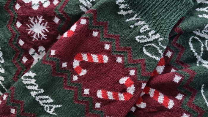 Pull de Noël Moche Tressé Nœud Velours Rouge et Vert - "Merry Christmas" - photo numéro 7