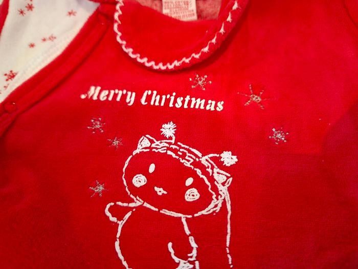 Pyjamas 6 mois lot de 5 + 1 haut - photo numéro 4