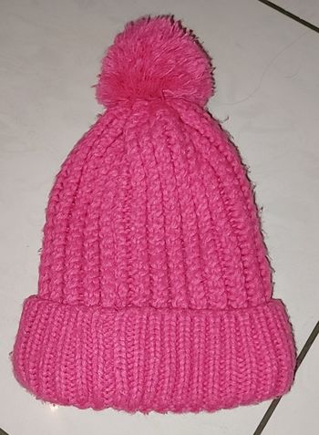 Bonnet avec pompon