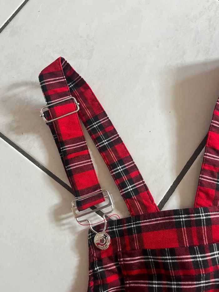 Salopette à carreaux - photo numéro 3