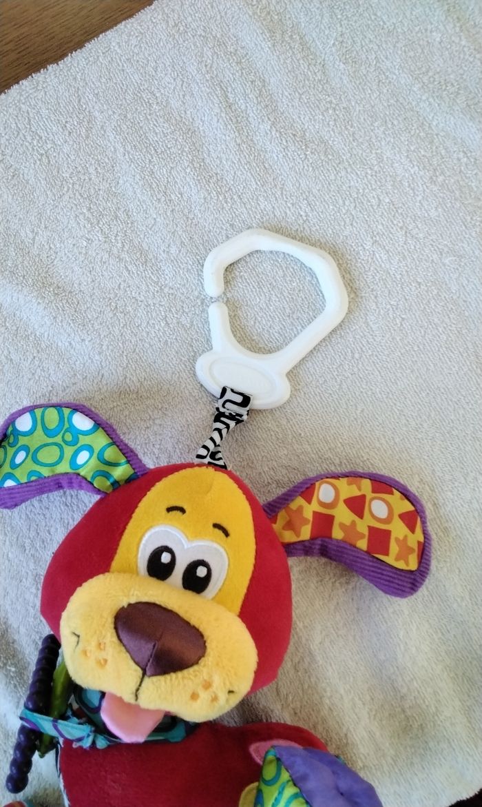 Hochet ,chien en peluche ,à suspendre ,Playgo - photo numéro 3