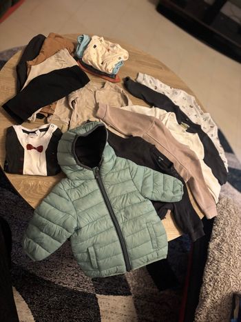 Lot vêtement bébé 6 mois 