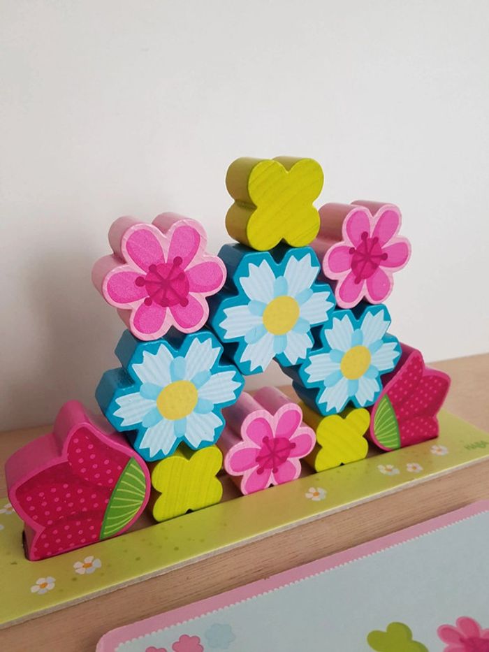 Haba jeu d'encastrement en bois fleurs magiques - photo numéro 11