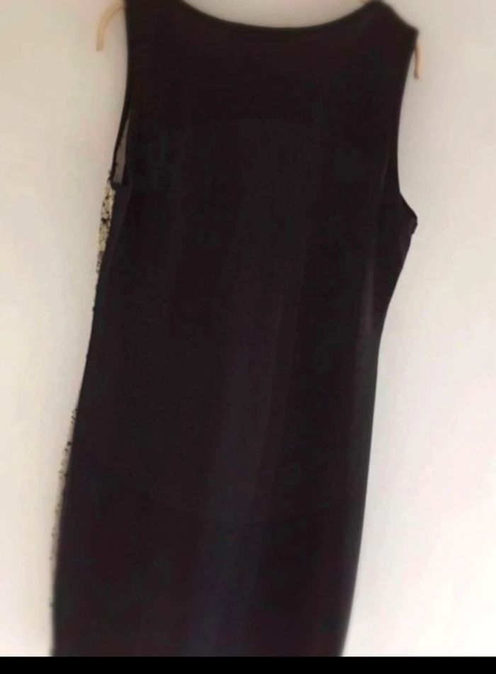 Robe  mini  fleurs  Taille S - photo numéro 6