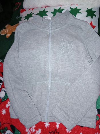 Gilet taille 122cm c&a