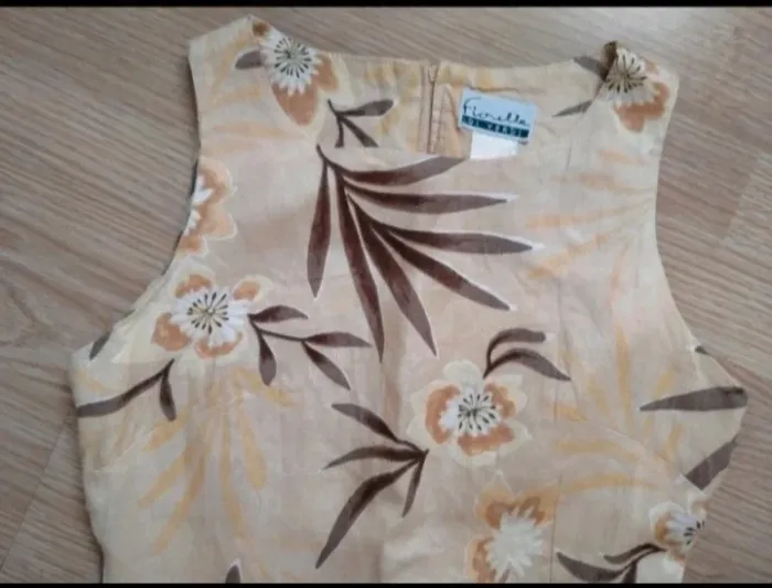 Robe. Femme . été. Fiorella Di verdi. Taille 36 - photo numéro 6