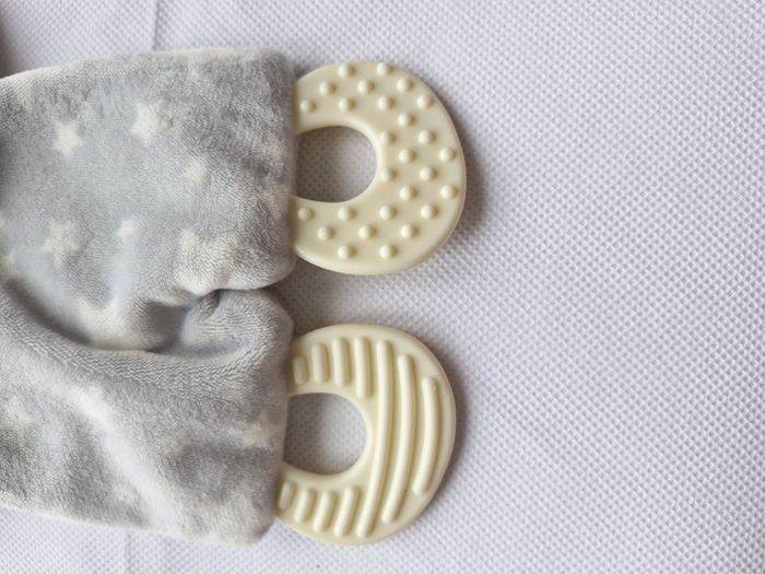 Doudou lapin dentition Sans Marque Gris étoiles blanches - photo numéro 4