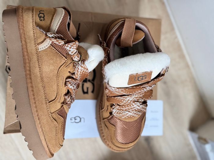 Ugg Lowmel marrons - Taille 38 - photo numéro 6