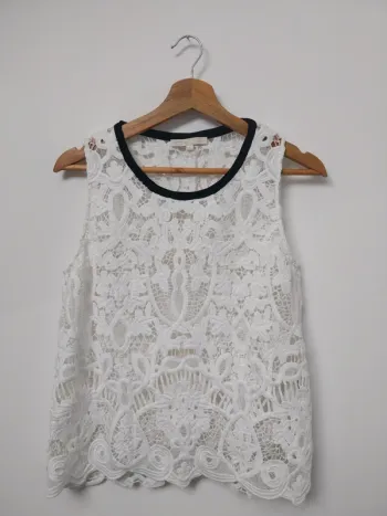 Blouse blanche à dentelle Maje 36