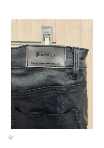 Similicuir regular Stradivarius taille 36