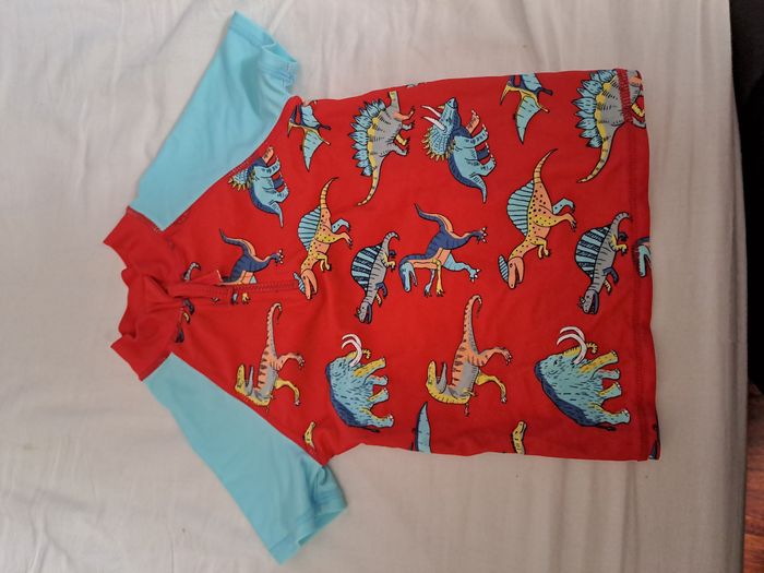 Haut anti UV 2-3A Dinosaures NEUF - photo numéro 3