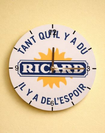 Horloge Tant qu'il y a du Ricard il y a de l'espoir