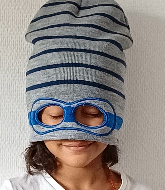 Bonnet c&a masque - photo numéro 4