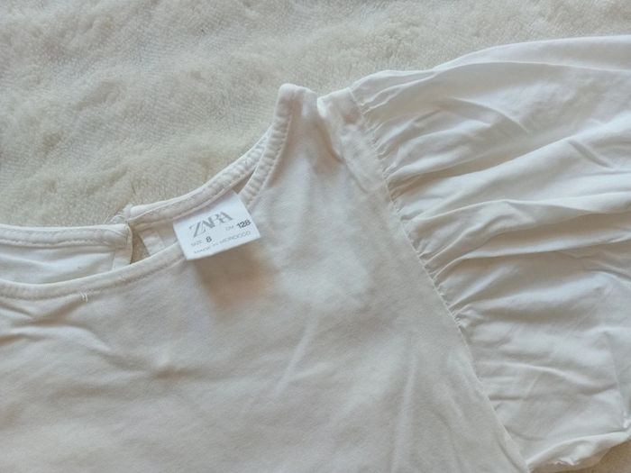 Tshirt bimatiere 6ans Zara 🤍🩶 - photo numéro 3