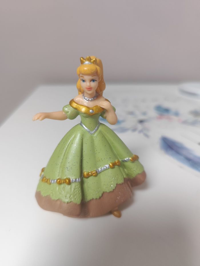 Figurine Princesse Amélie - Papo