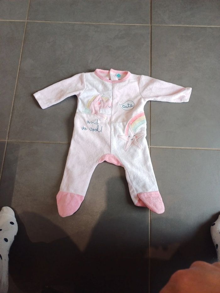 Pyjama licorne  tex 1 mois