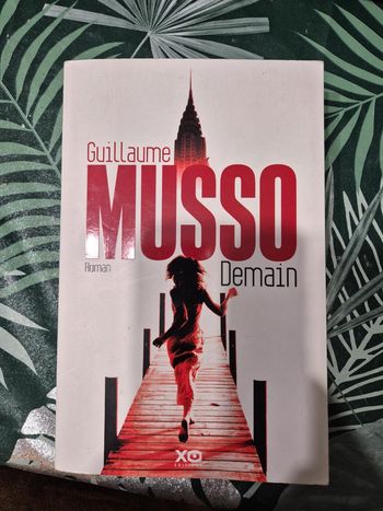 Livre Musso "Demain"