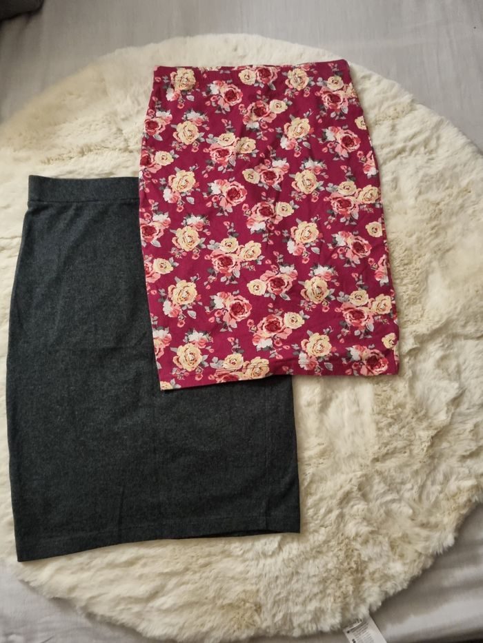 Jupe crayon mi longue moulante - photo numéro 2