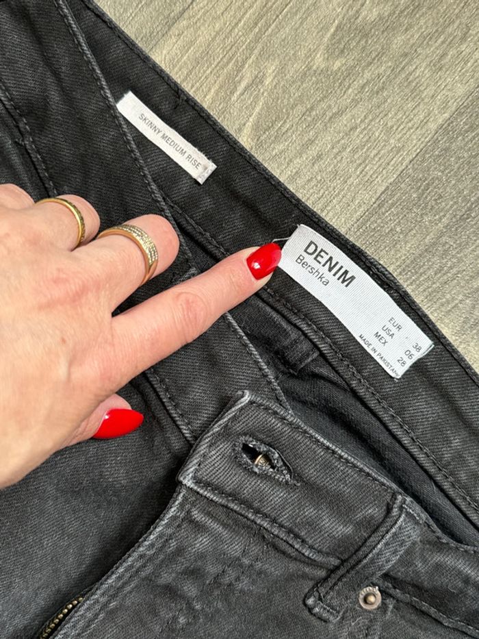 Skinny de chez Bershka - photo numéro 4