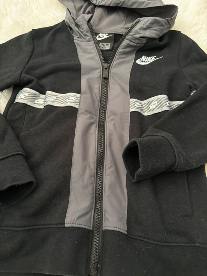 Gilet à capuche - photo numéro 5