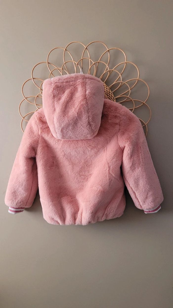 Veste polaire neuve 7 ans - photo numéro 5