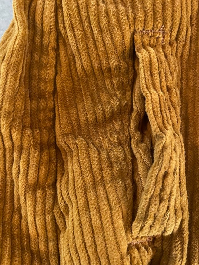 Jupe velours 14 ans - photo numéro 5