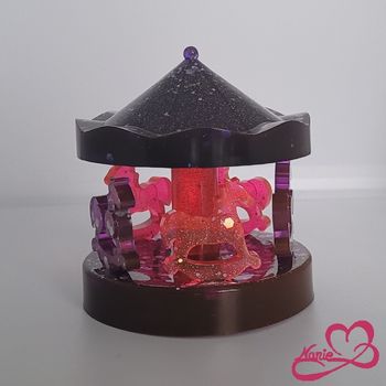 Le carrousel en résine violet !! 🎠