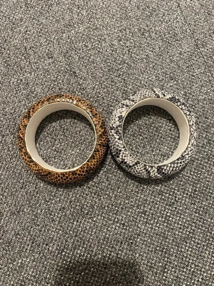 Ensemble de deux bracelets anneaux - joncs - imitation serpent / reptile . . - photo numéro 2