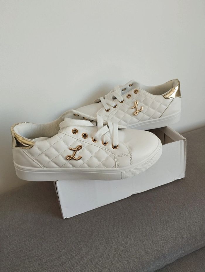 Basket blanche
