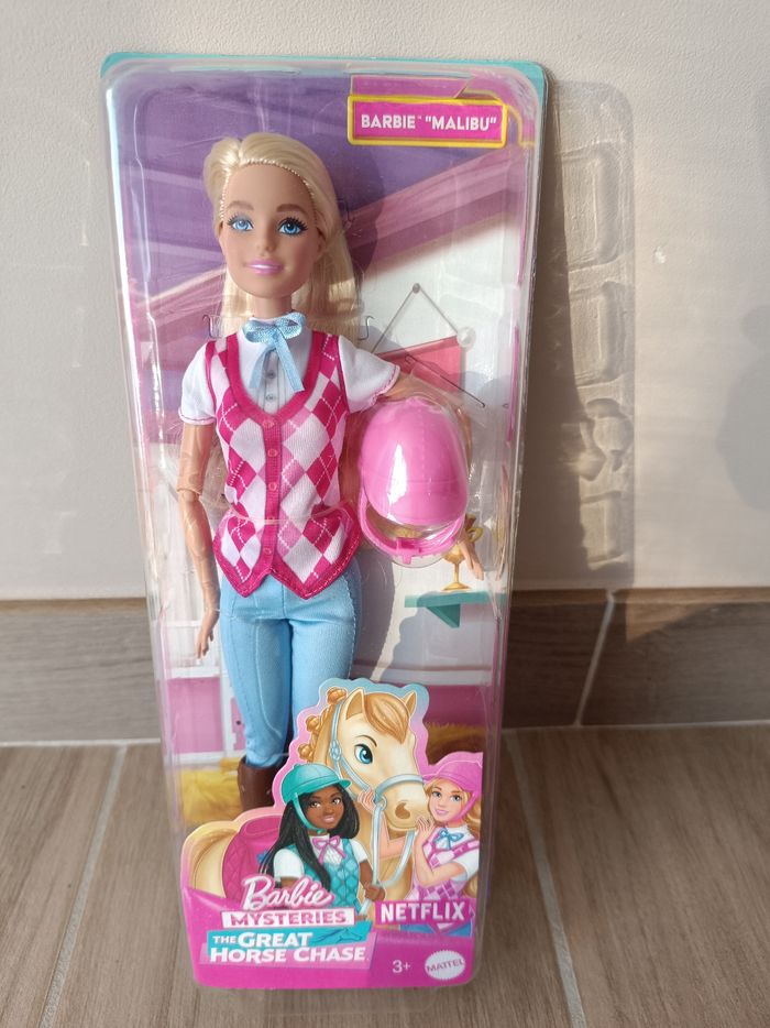 Barbie malibu cheval equitation