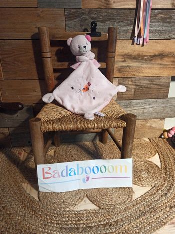 Doudou ours rose oiseaux pommette tbe