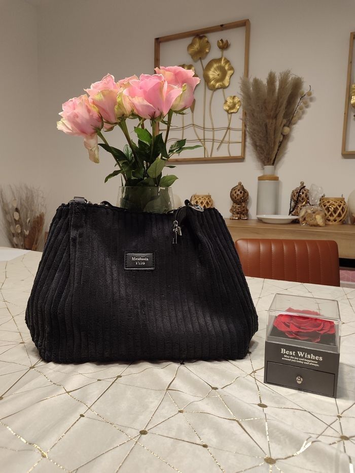 Sac fourre-tout à grande capacité, polyvalent et classe - photo numéro 4