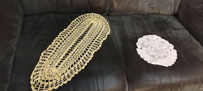 Lot de 2 petits napperon