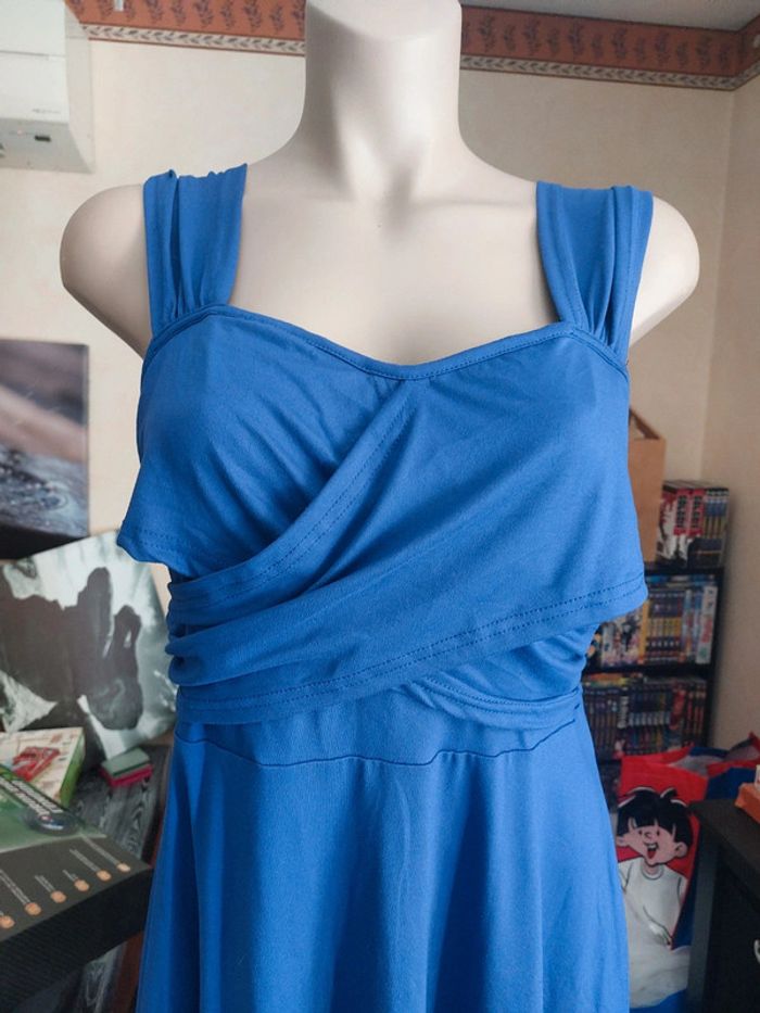 Robe bleu - photo numéro 2