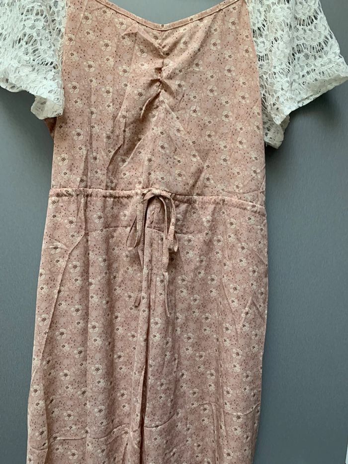 Robe mi-longue à épaules dénudées - photo numéro 3